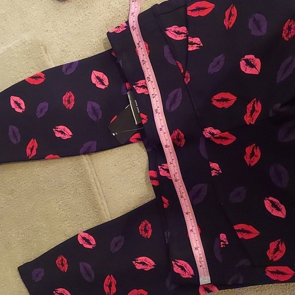 Torrid NEW Pixie Pants Size 00R - Picture 8 of 10